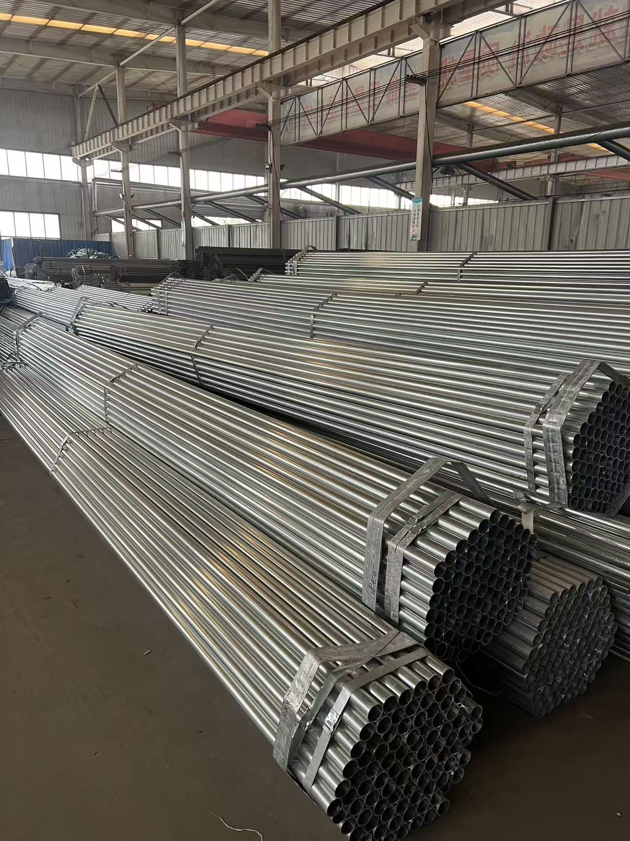 Durable Galvanized Steel Pipes – Global Trust